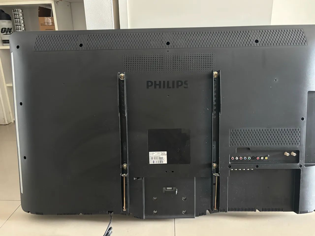 Tv Phillips 46 polegadas novíssima  - Foto 3