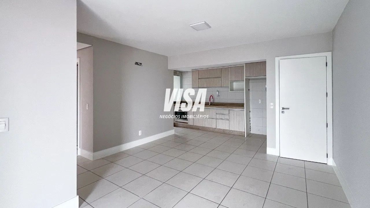 Apartamento com 3 dormitórios e 2 vagas na Praia Comprida - Foto 4