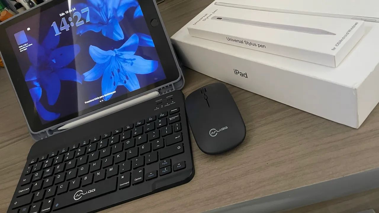 iPad 9ª geração 64GB completo com teclado + mouse + acessórios - Foto 2