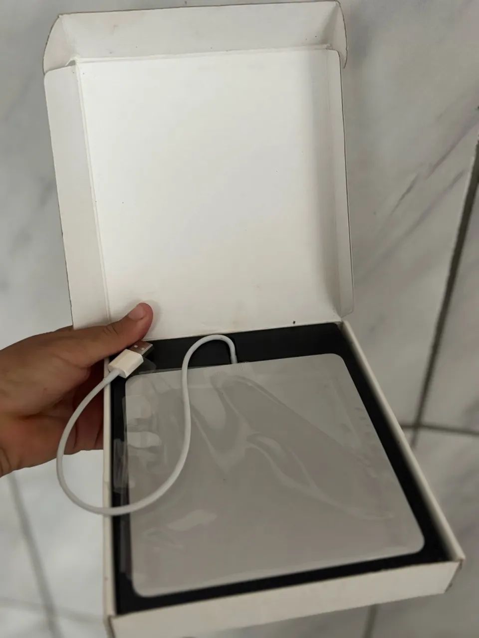 Apple USB SuperDrive (leitor e gravador de CD/DVD externo original da Apple) - Foto 5
