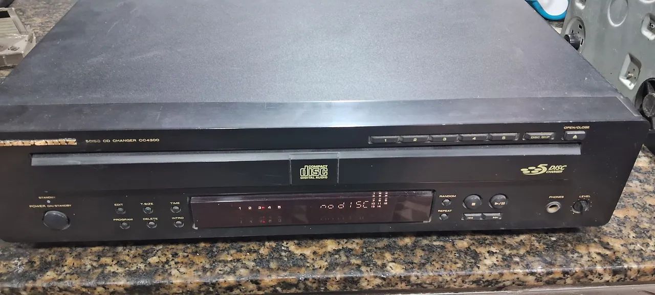 CD PLAYER MARANTZ CC4300 - Foto 4