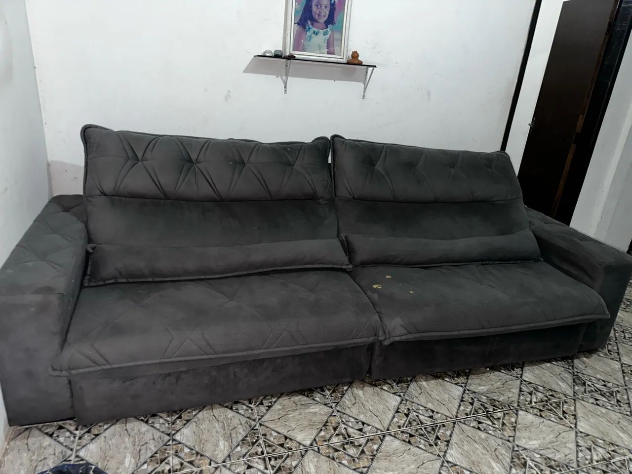 VENDO SOFÁ RETRATIL - 3 METROS - Foto 5