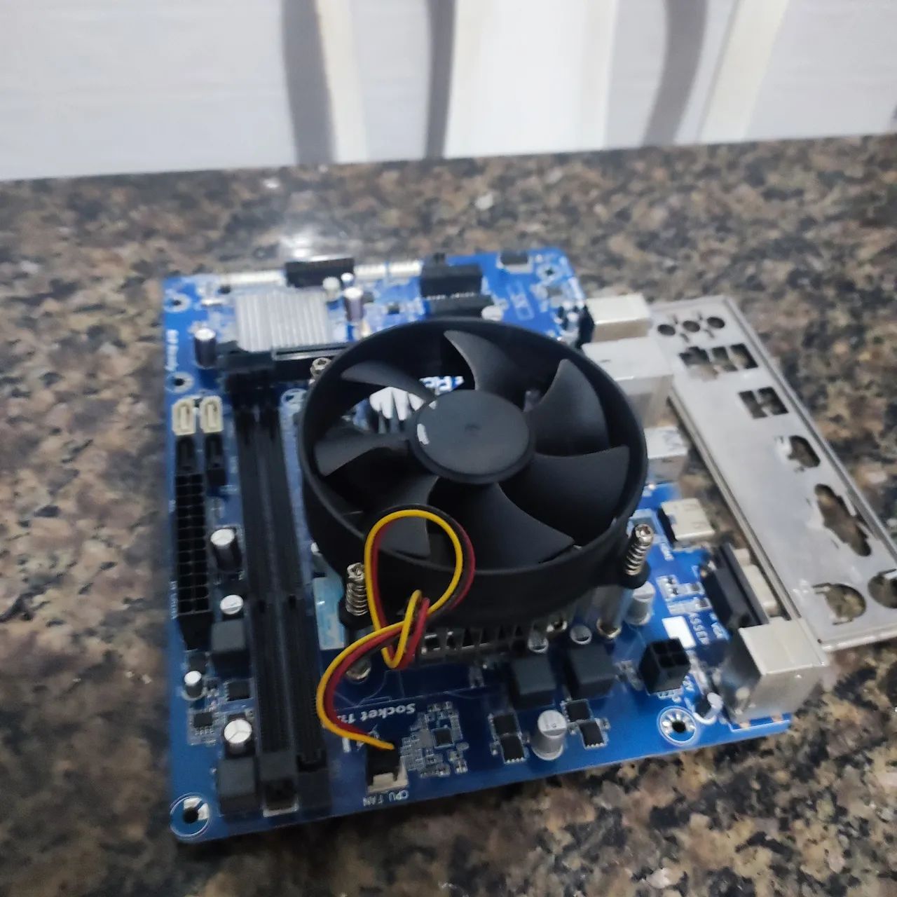 Placa mãe 4? Geração!! - Foto 2