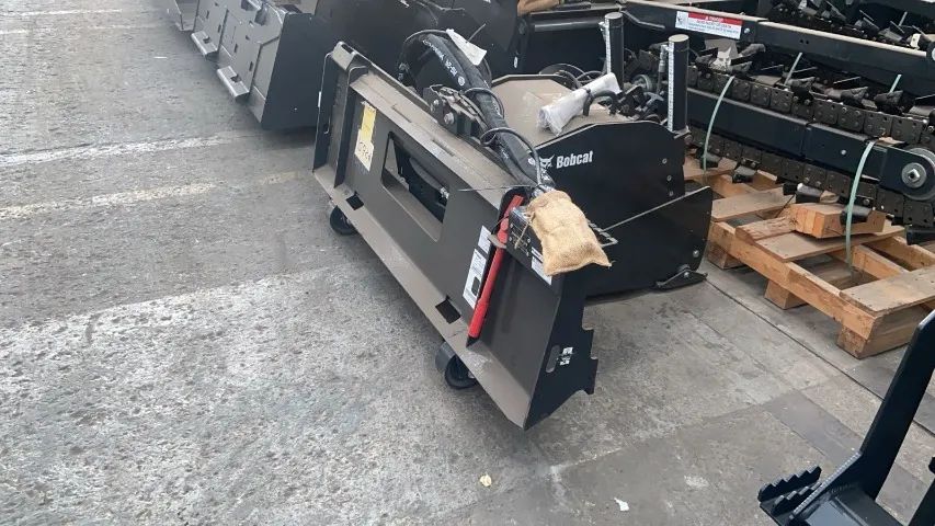 Fresadora De Asfalto 18pol Bobcat Nova - Foto 2