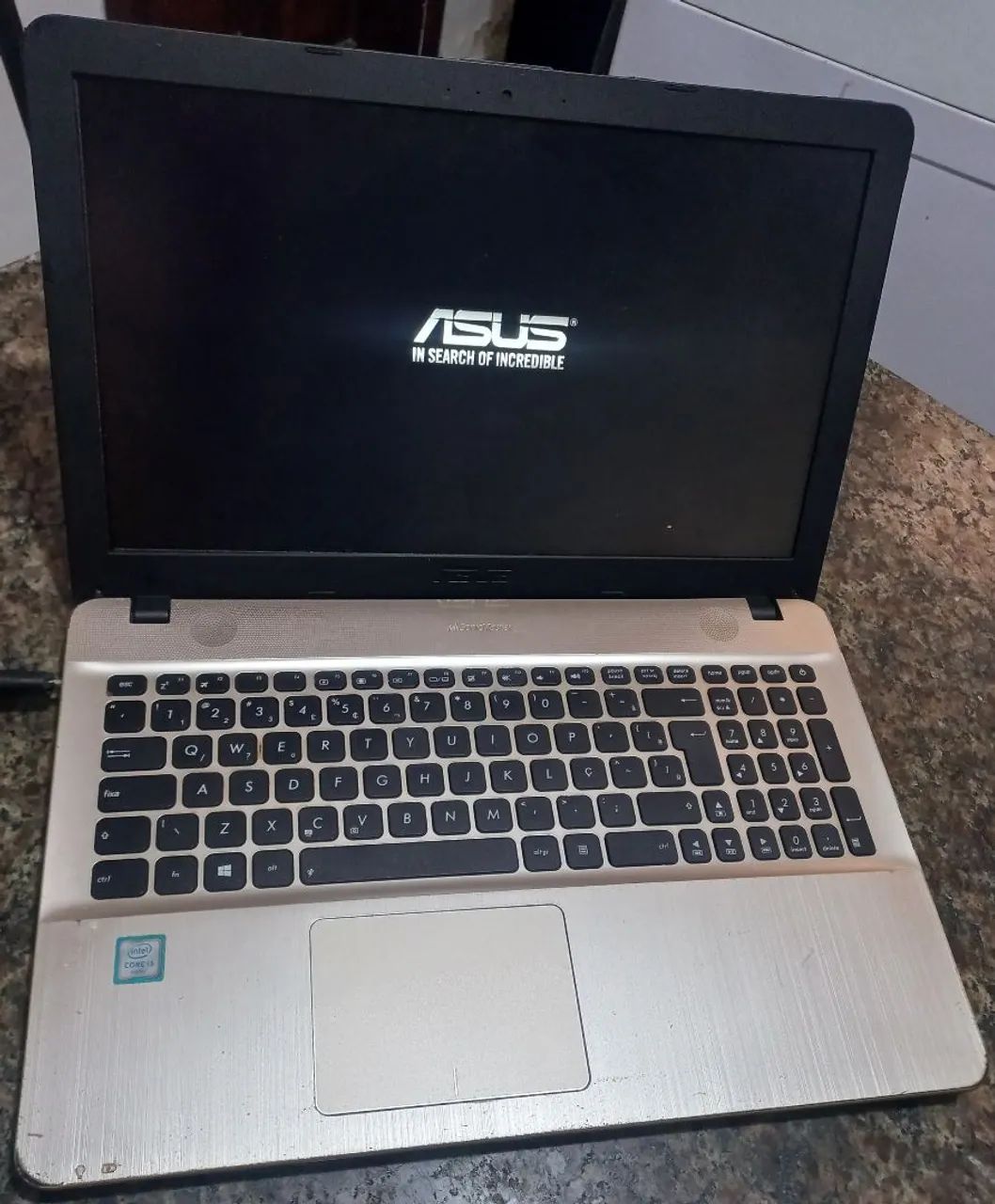 NOTEBOOK ASUS CORE I3  - Foto 2