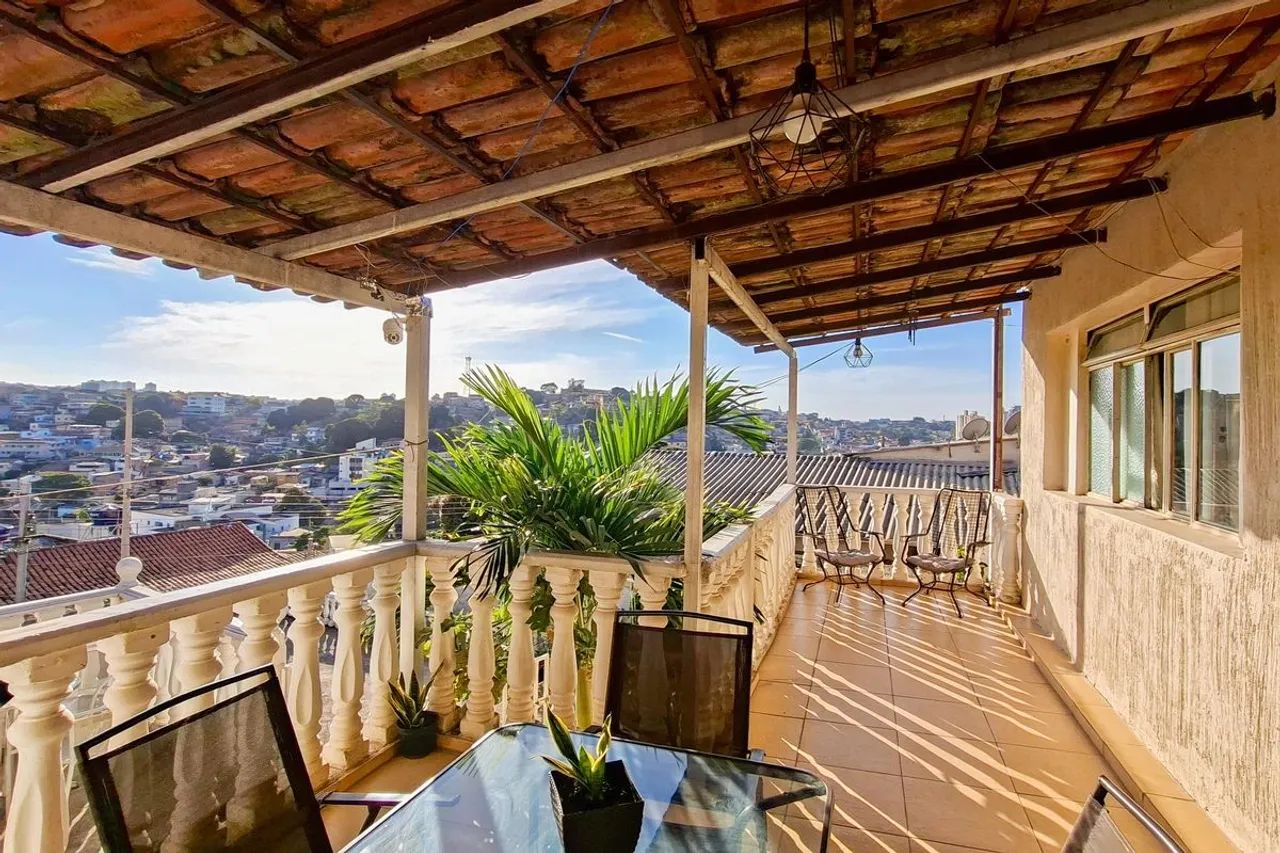 Casa à Venda - Aparecida, 3 Quartos, 360 m2 - Foto 5