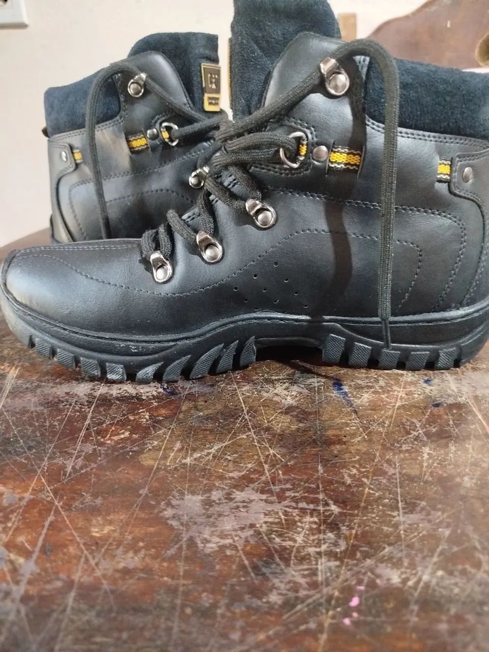 Bota CAT - Foto 2