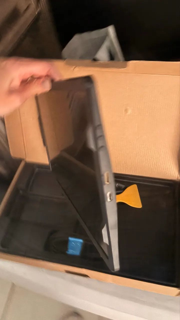 2 Tela para notebook com suporte de ferro - Foto 3