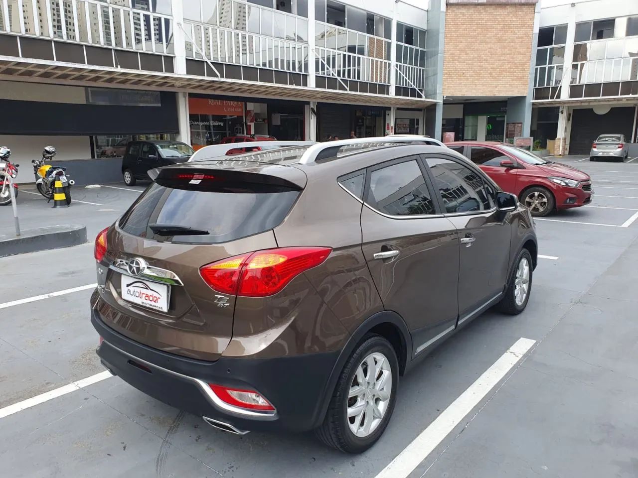 JAC T5 1.5 Jet Flex 16V 5P Mec. 2017 - Foto 4