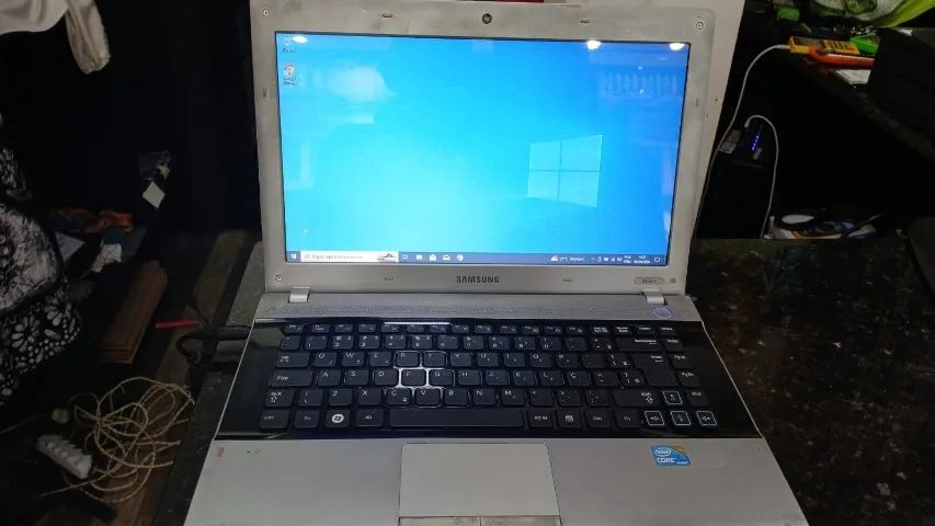 Notebook Samsung RV411 I3 4 Gb Ram HD 320