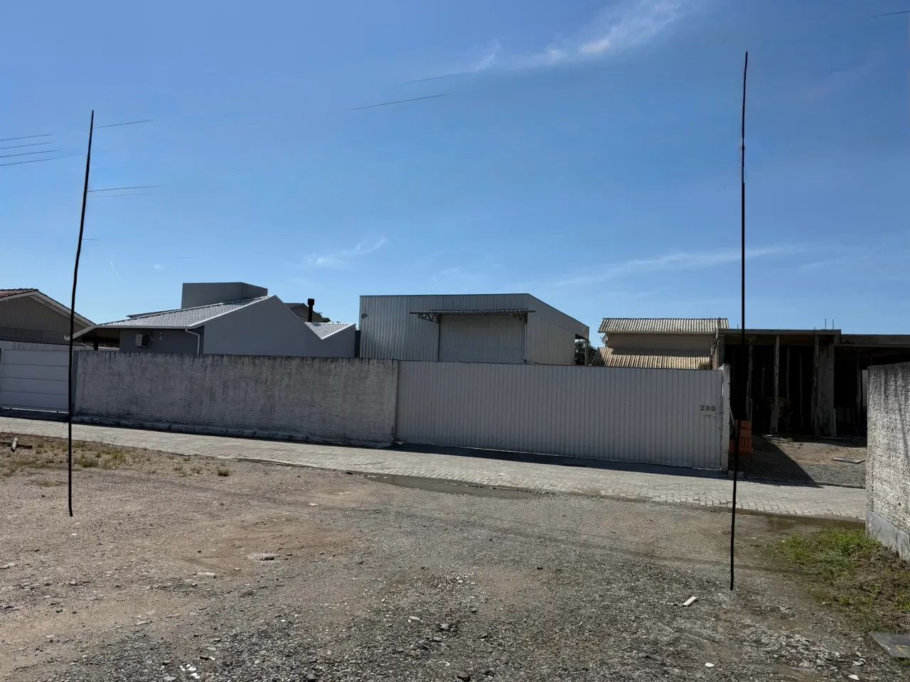 Vendo terreno 337m2 todo murado com portão - Foto 4