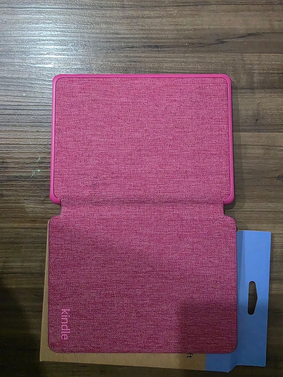 Capinha capa magnética Kindle paperwhite rosa original - Foto 2