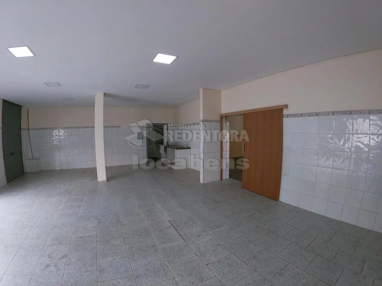 Excelente imóvel comercial em privilegiada localização e com acessibilidade no Centro - Foto 2