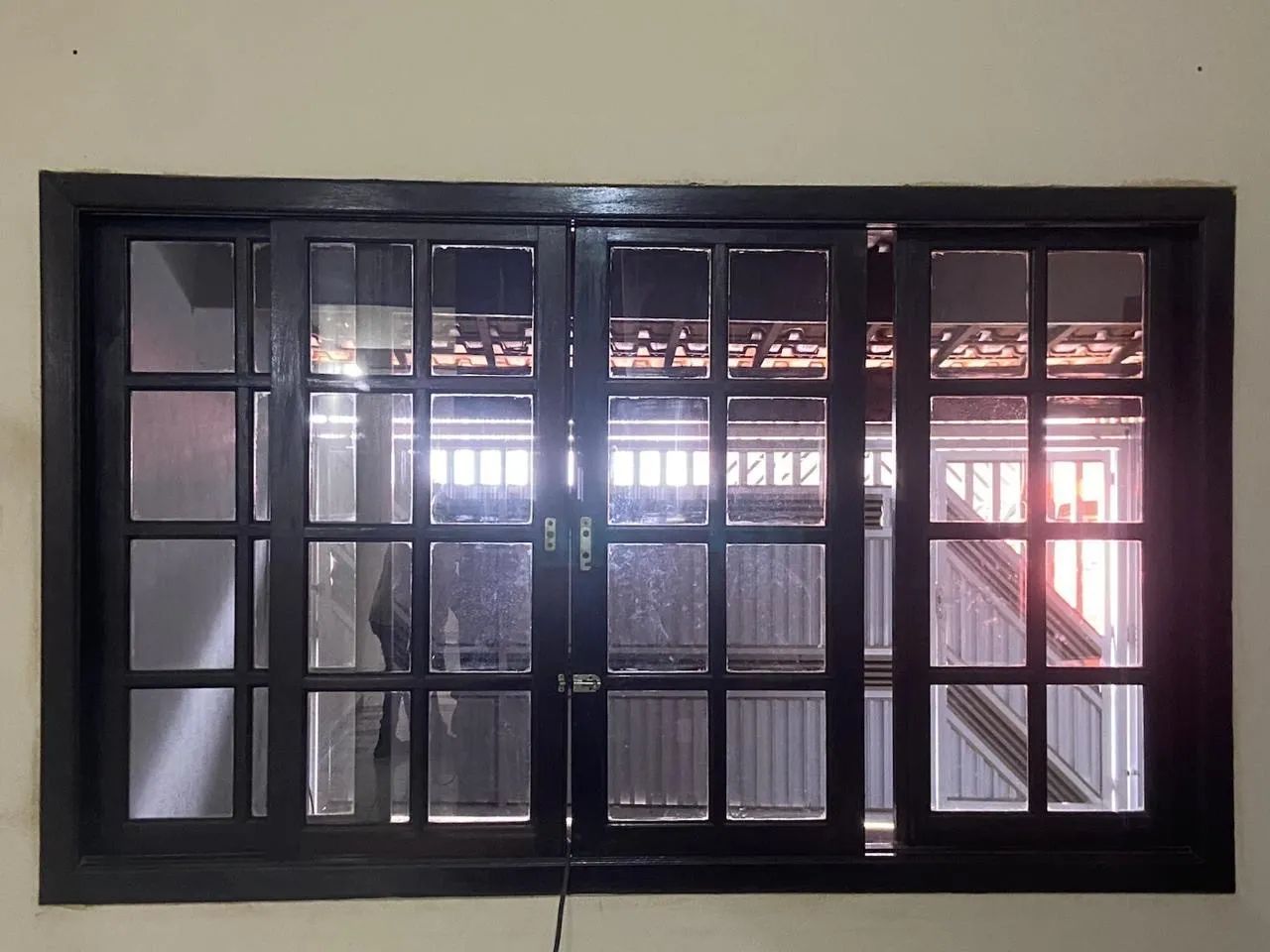 Vendo janelas de madeira  - Foto 3