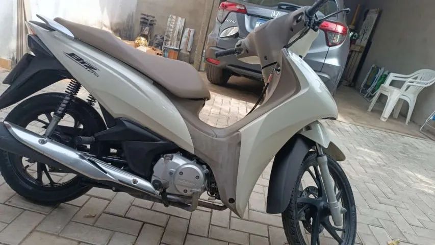  HONDA BIZ 2023  - Foto 3