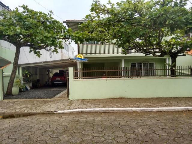 Ótimo sobrado para temporada na praia de Enseada - SC
