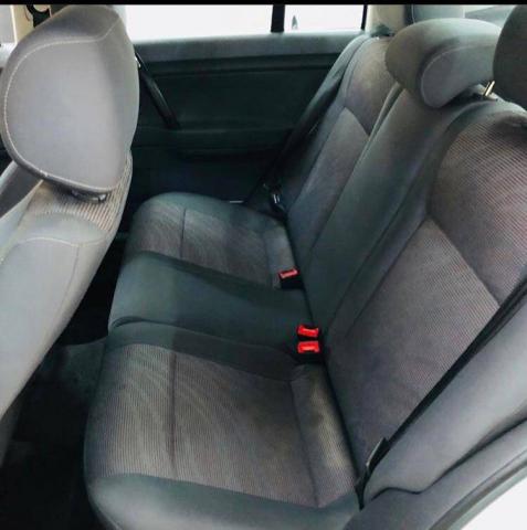 (8864) Punto 2011/2012 1.6 Essence 16V flex 4P manual - Foto 9