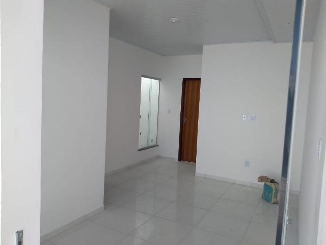 Casa dois quartos , suíte, Bairro Santo Antonio dos Prazeres Pronta para entrar e morar - Foto 2