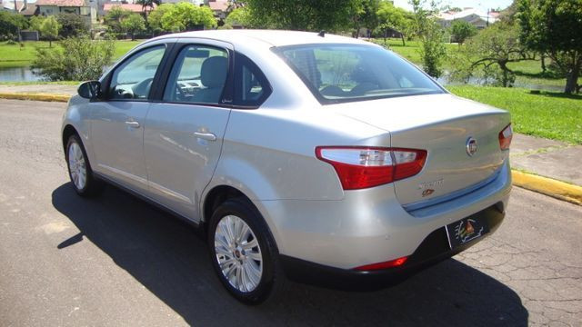 Grand Siena 2015!!! R$33.900,00! 51.000KM!!!Impecável!!!TOP!!! - Foto 8