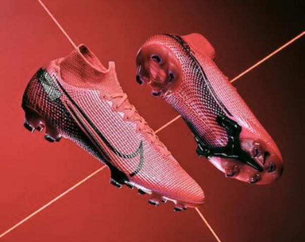 Chuteira Nike