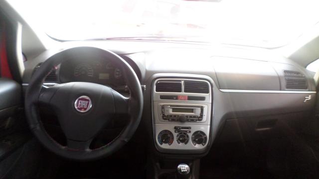PUNTO 2011/2012 1.4 ATTRACTIVE 8V FLEX 4P MANUAL - Foto 11