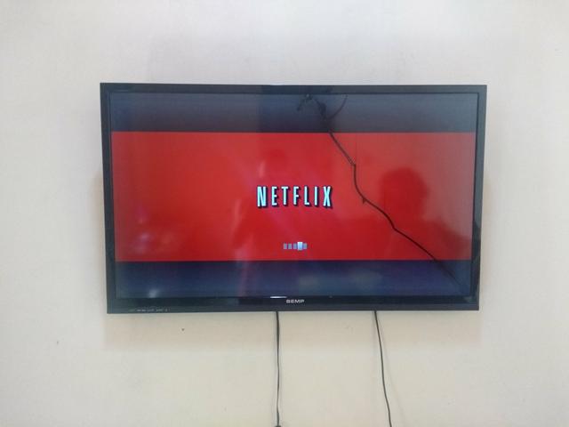 Televisão smart 40 polegadas