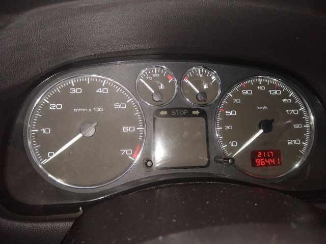 Peugeot 307 1.6 presence 16v Flex manual - Foto 6