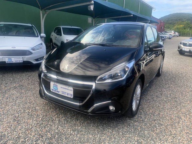 PEUGEOT 208 ALLURE 1.2 8V