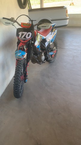 MOTO DE TRILHA