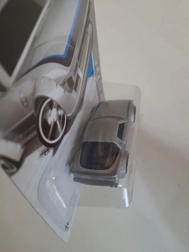 HOT WHEELS MAZDA RX-7 T-HUNT 2013 - Foto 4