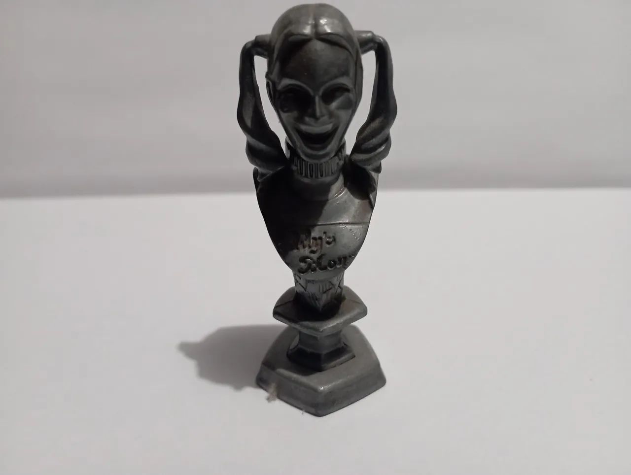 Boneco de Coleção Harley Quinn - DC Comics - Edição Limitada