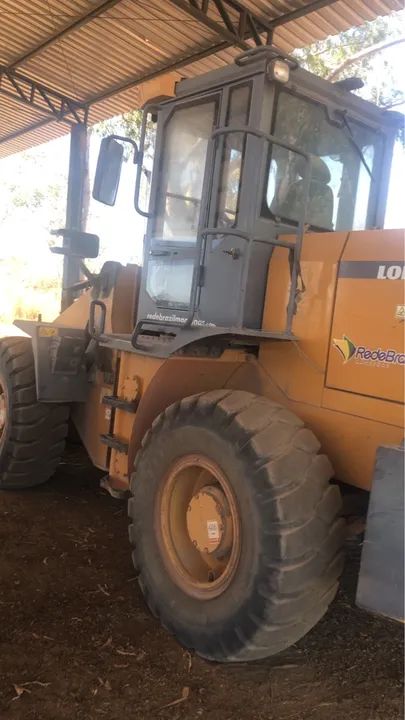 Vendo Pá Carregadeira  - Foto 2