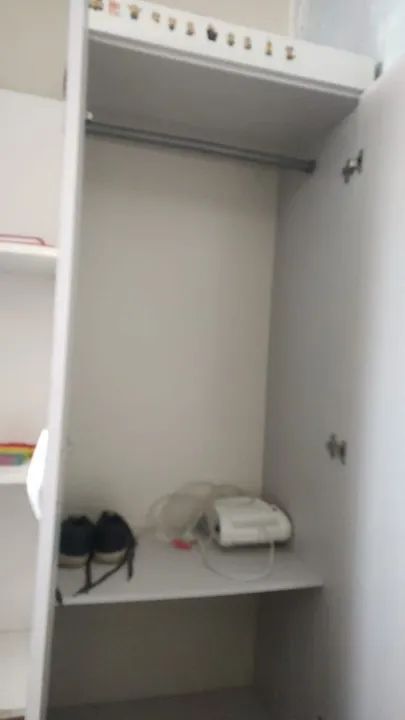 Guarda-Roupas 2 Portas com Prateleiras - Foto 3