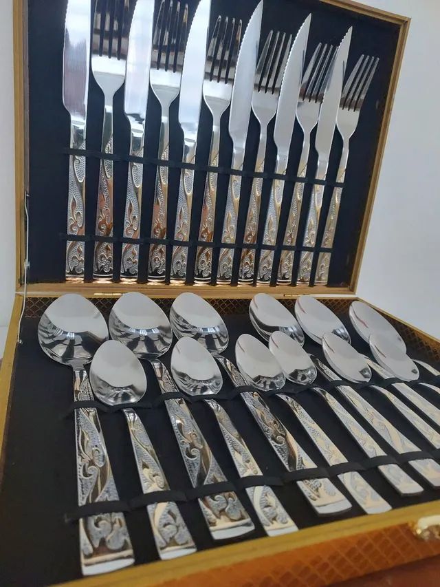 Belíssimo faqueiro vintage aço nobre filetado dourado resistente  - Foto 4