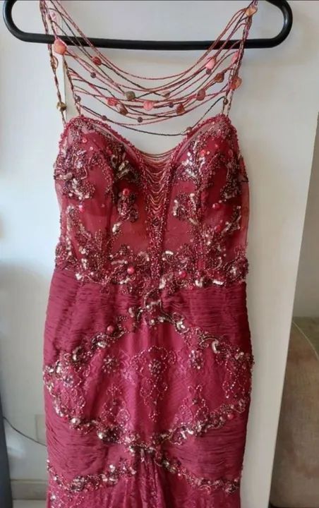 Vestido festa alta costura vermelho com pedrarias.Tam 40 - Foto 2