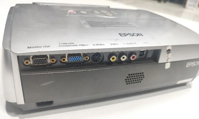 Projetor Epson S4 Powerlite + Conversor HDMI Para Igrejas, Palestras e Telão  - Foto 4