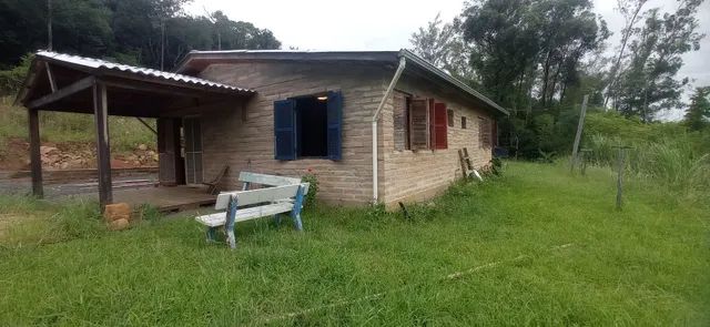 Chácara top, casa alvenaria com suite, e casa para chacreiro 