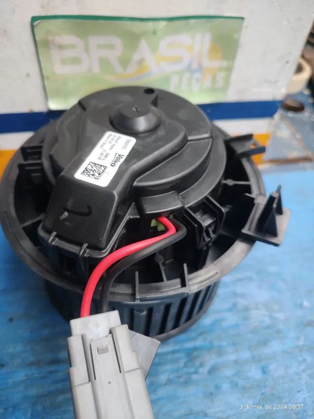 ventilador interno Tracker 22 