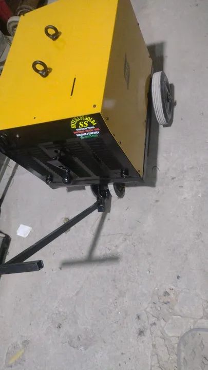 MÁQUINA DE SOLDA LHJ 425