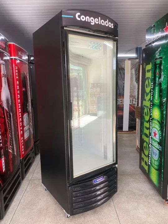 Cervejeira Expositora Metalfrio Congelados