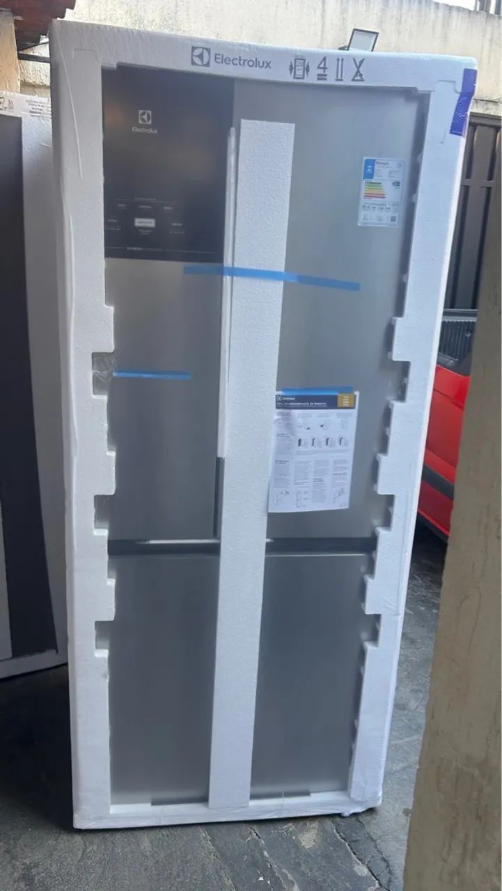 Geladeira Electrolux 3 portas com autosenser inversi e inverter 
