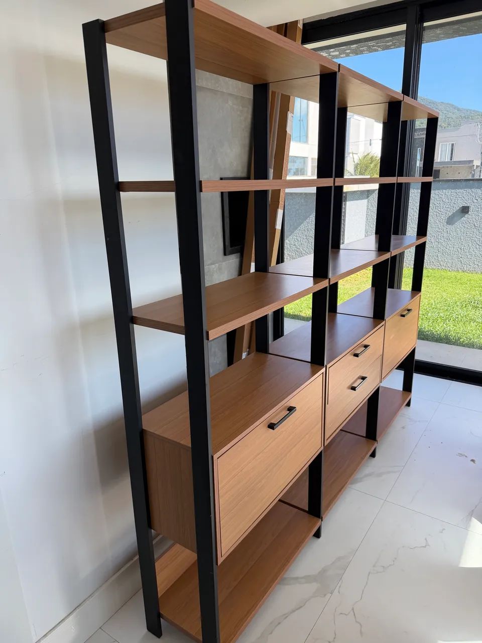 Vendo estante 64374838774659120