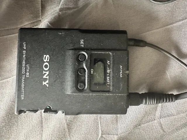 Microfone De Lapela Sem Fio Sony Utx-b2 Urx-p2 (Usado) - Foto 6