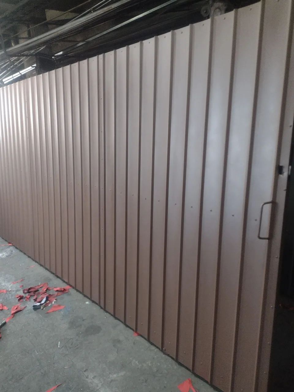 Portão chapa frisada  - Foto 2