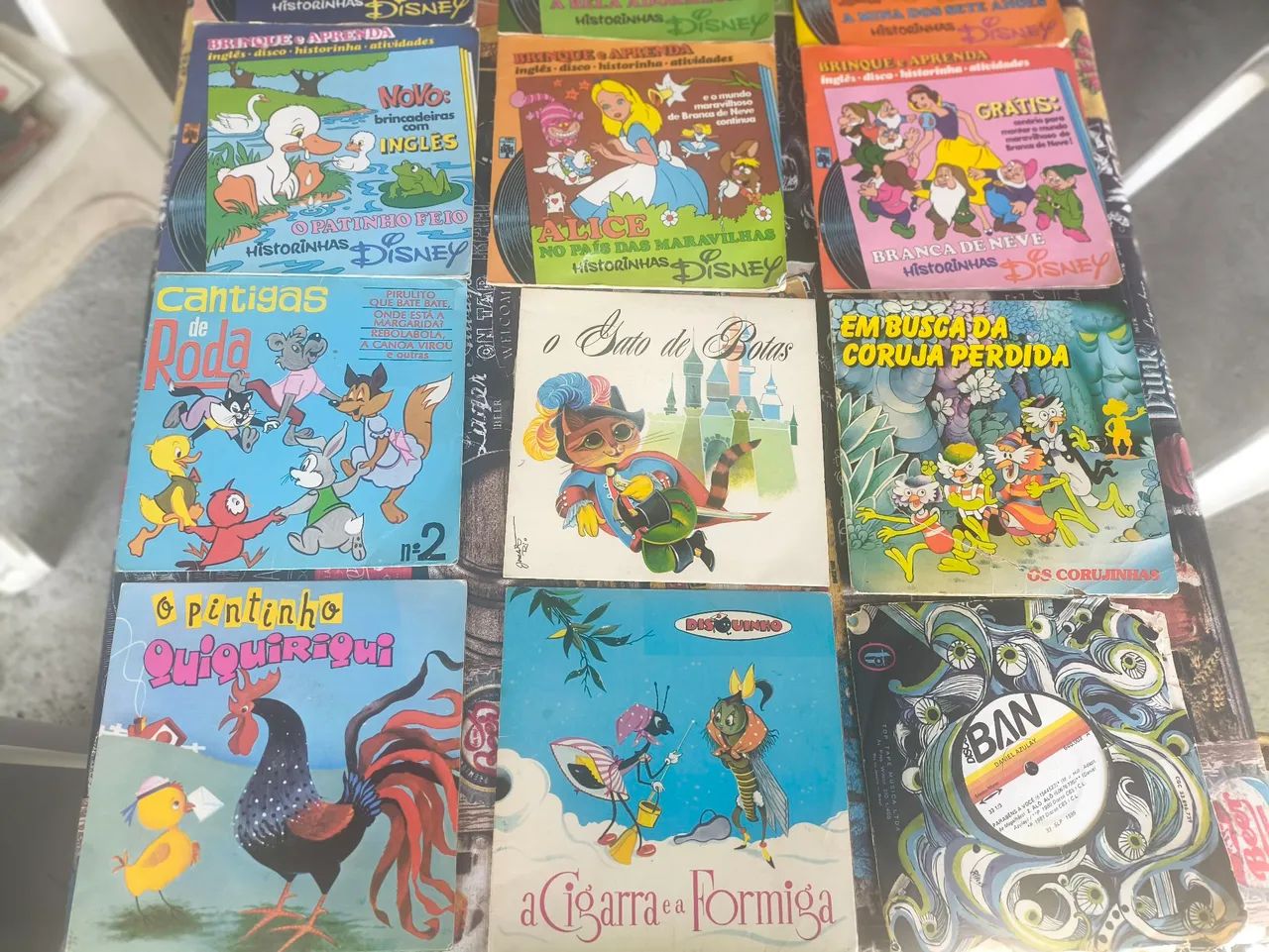 Lote con 18discos de Vinil: Histórias Disney e Outros - Foto 5