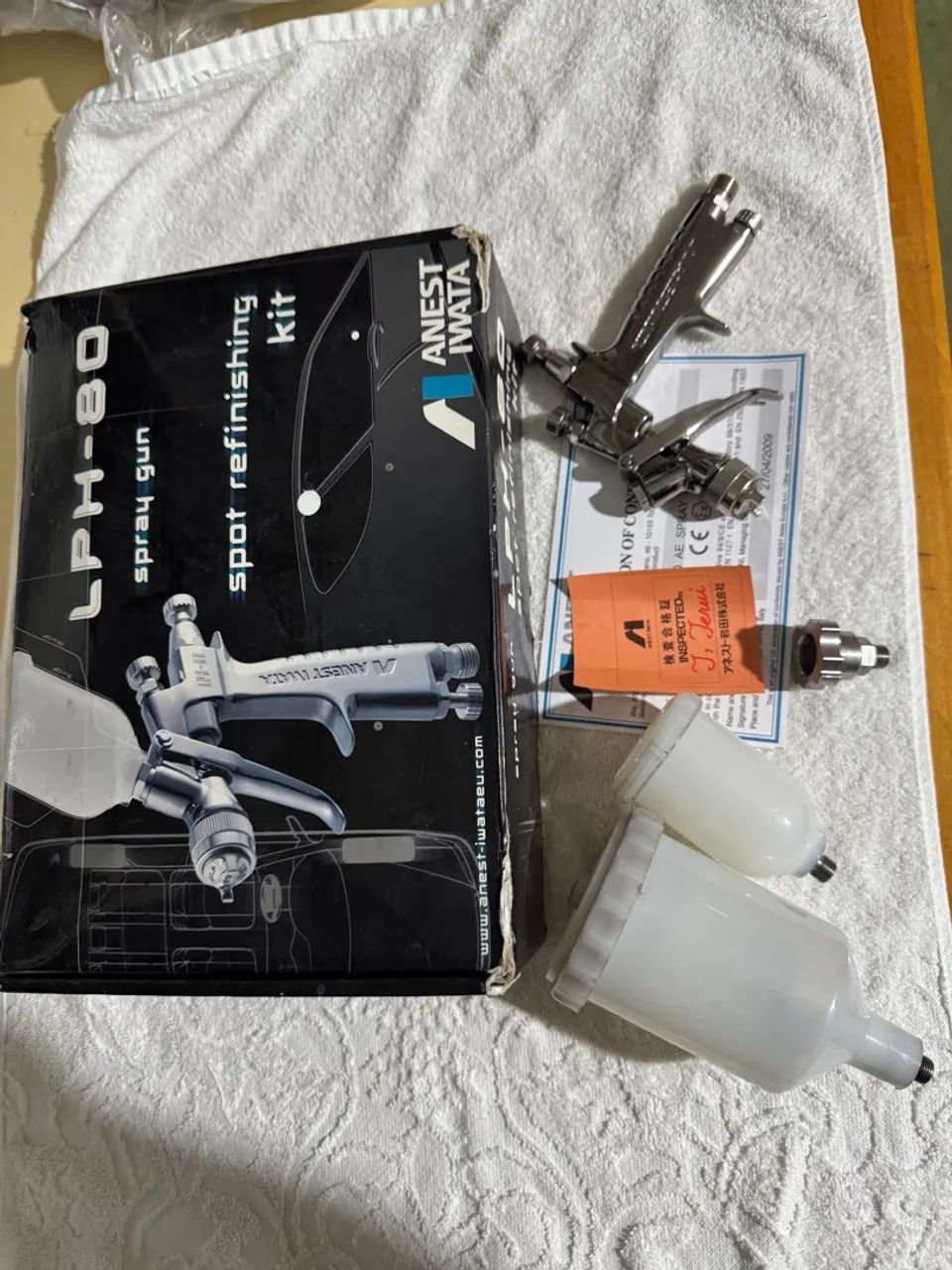 Pistola de Pintura Spot Refinishing Anest Iwata LPH-80