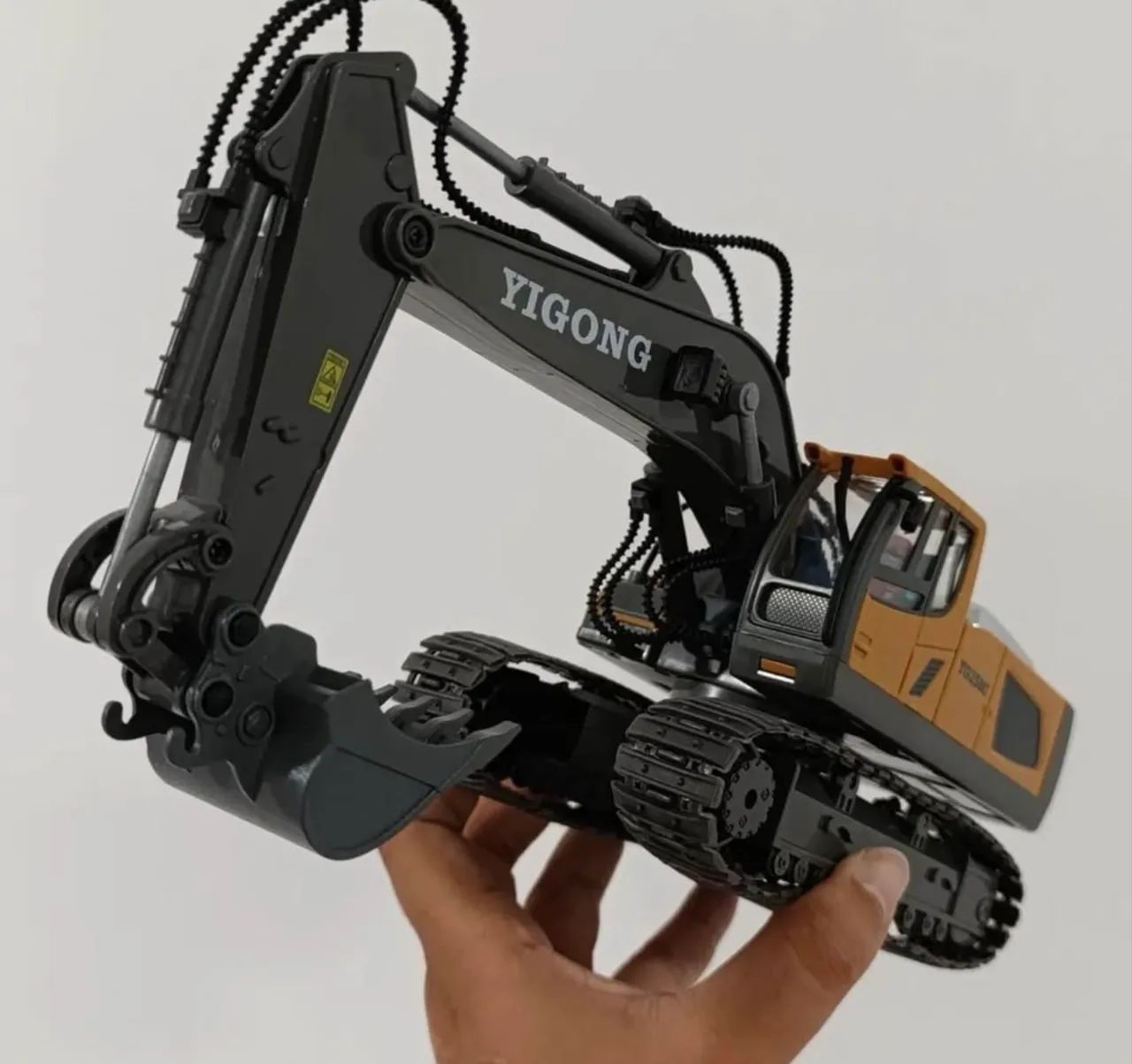 Retro escavadeira controle remoto