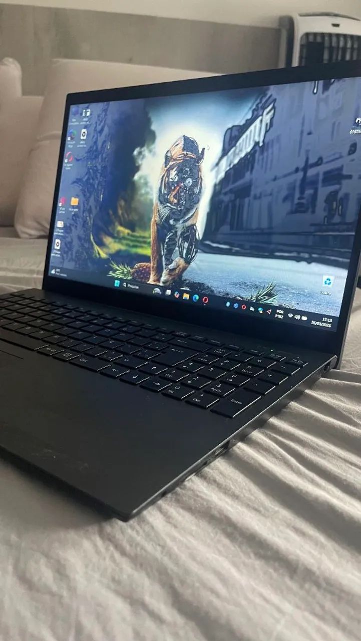 誠実 Notebook Vaio i5 ssd256gb 8gb Windows 11 Pro<br> - Notebooks Windowsノート本体