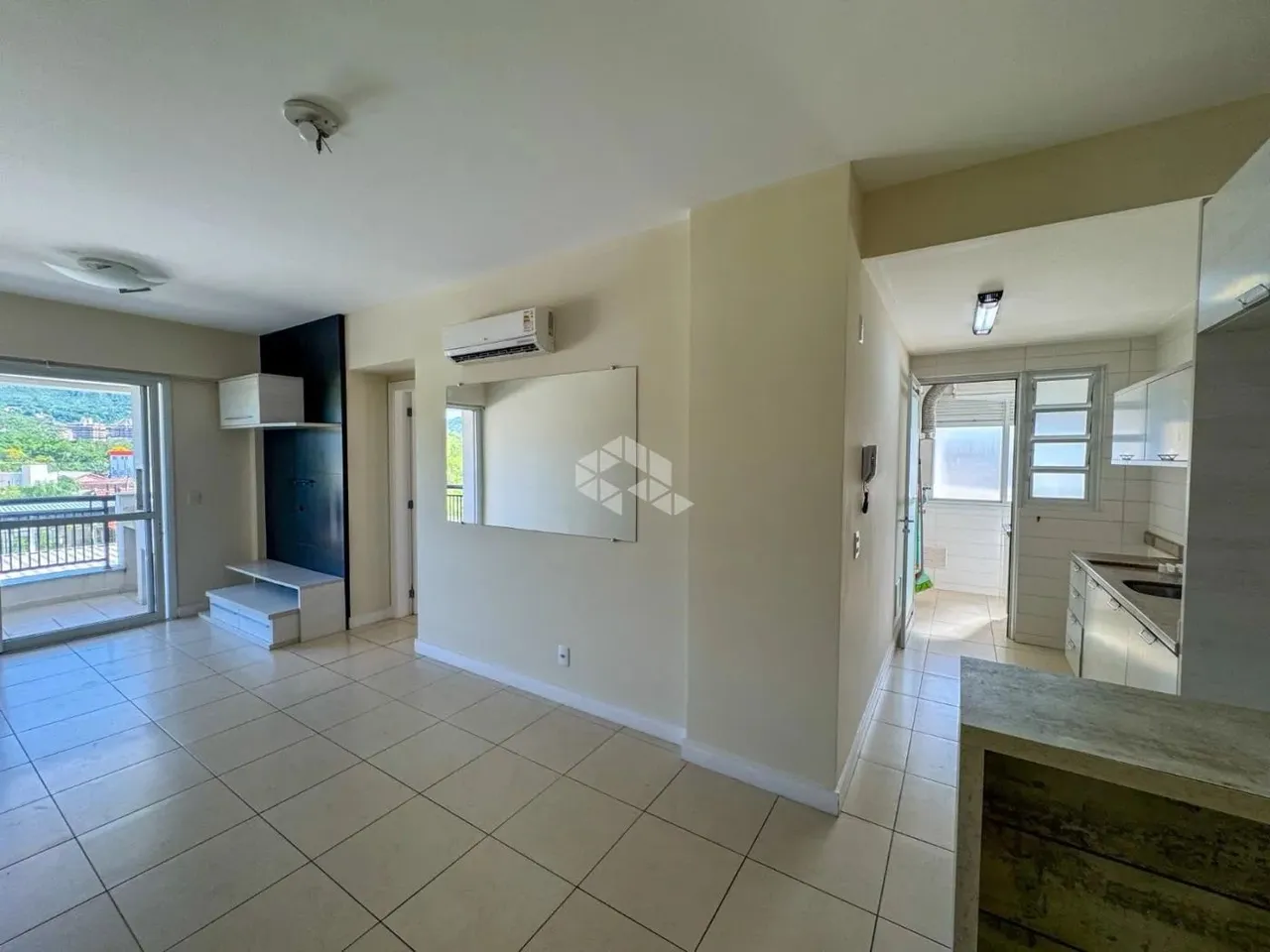Apartamento para Venda em Florianópolis, Trindade, 3 dormitórios, 1 suíte, 2 banheiros, 2