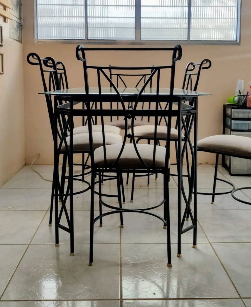 Mesa de Jantar em Ferro com Tampo de Vidro - Foto 4